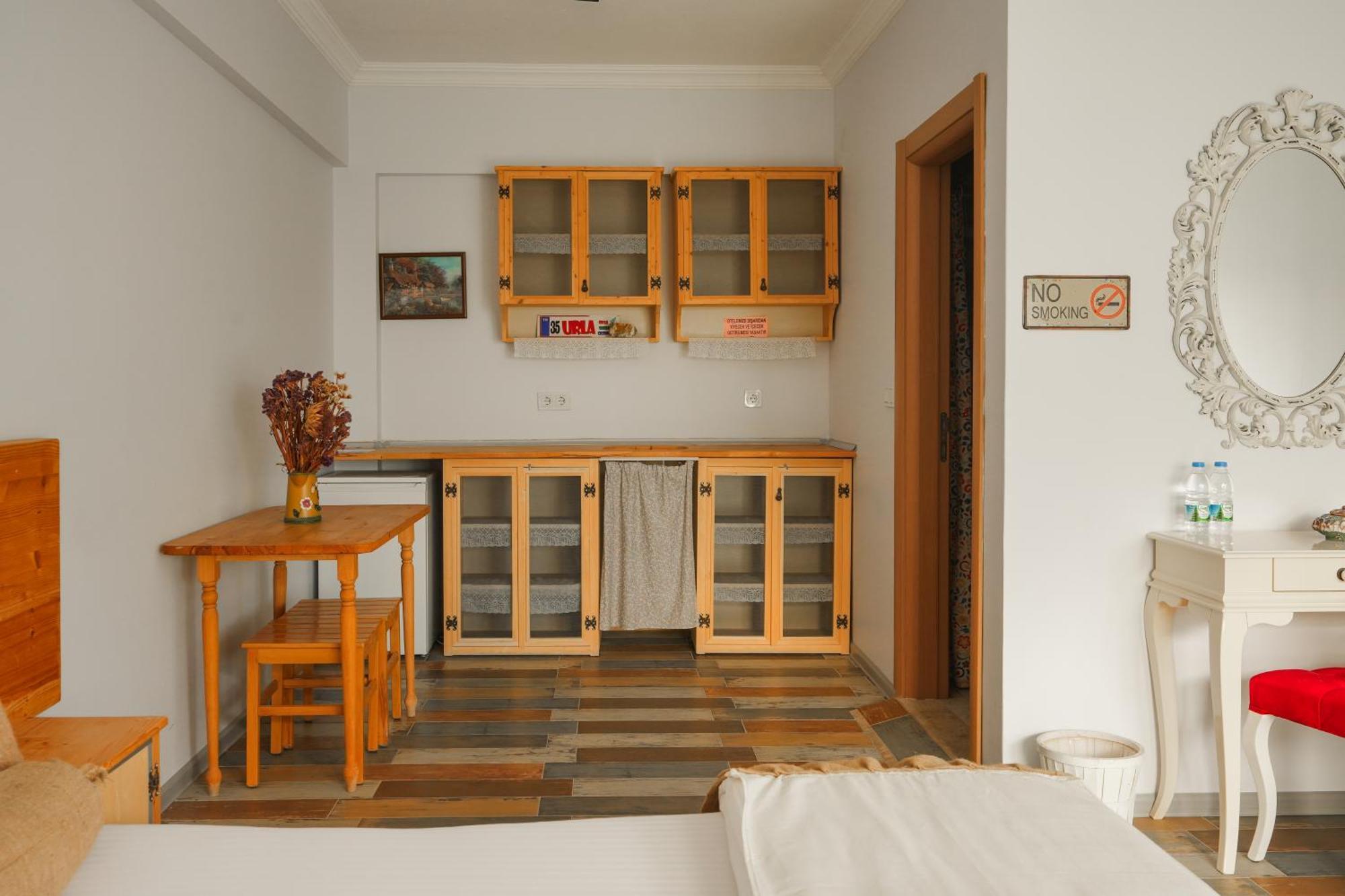 La Vida Otel Urla Esterno foto