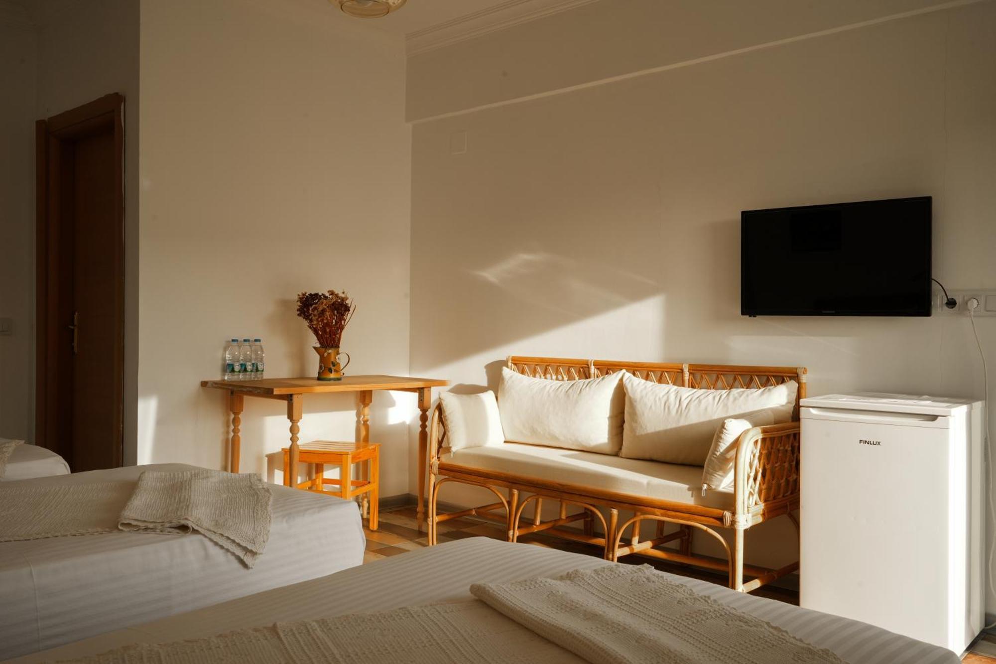 La Vida Otel Urla Esterno foto