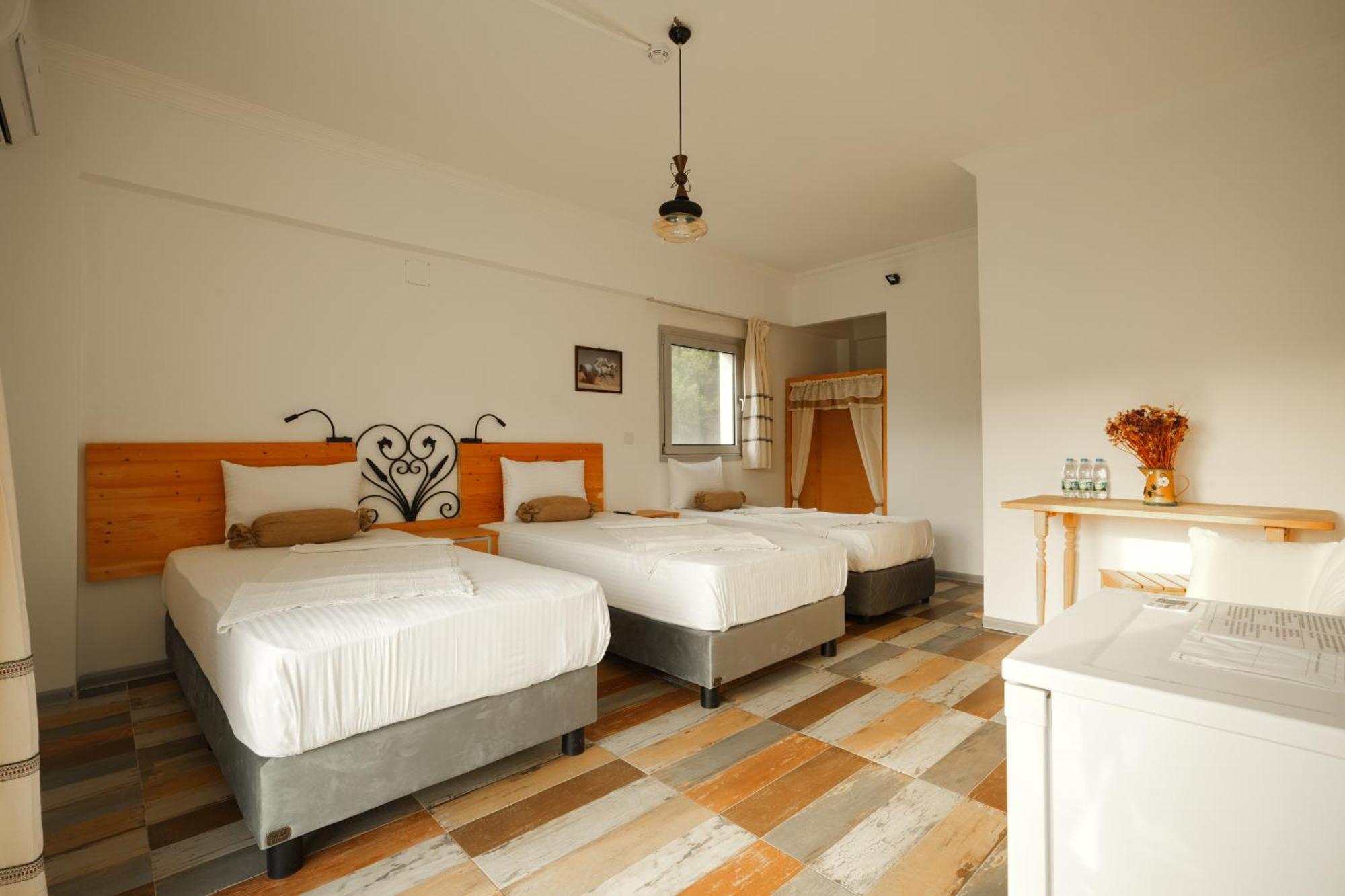 La Vida Otel Urla Esterno foto