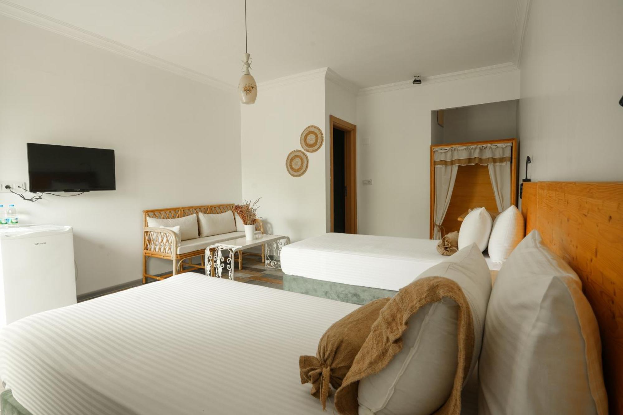La Vida Otel Urla Esterno foto