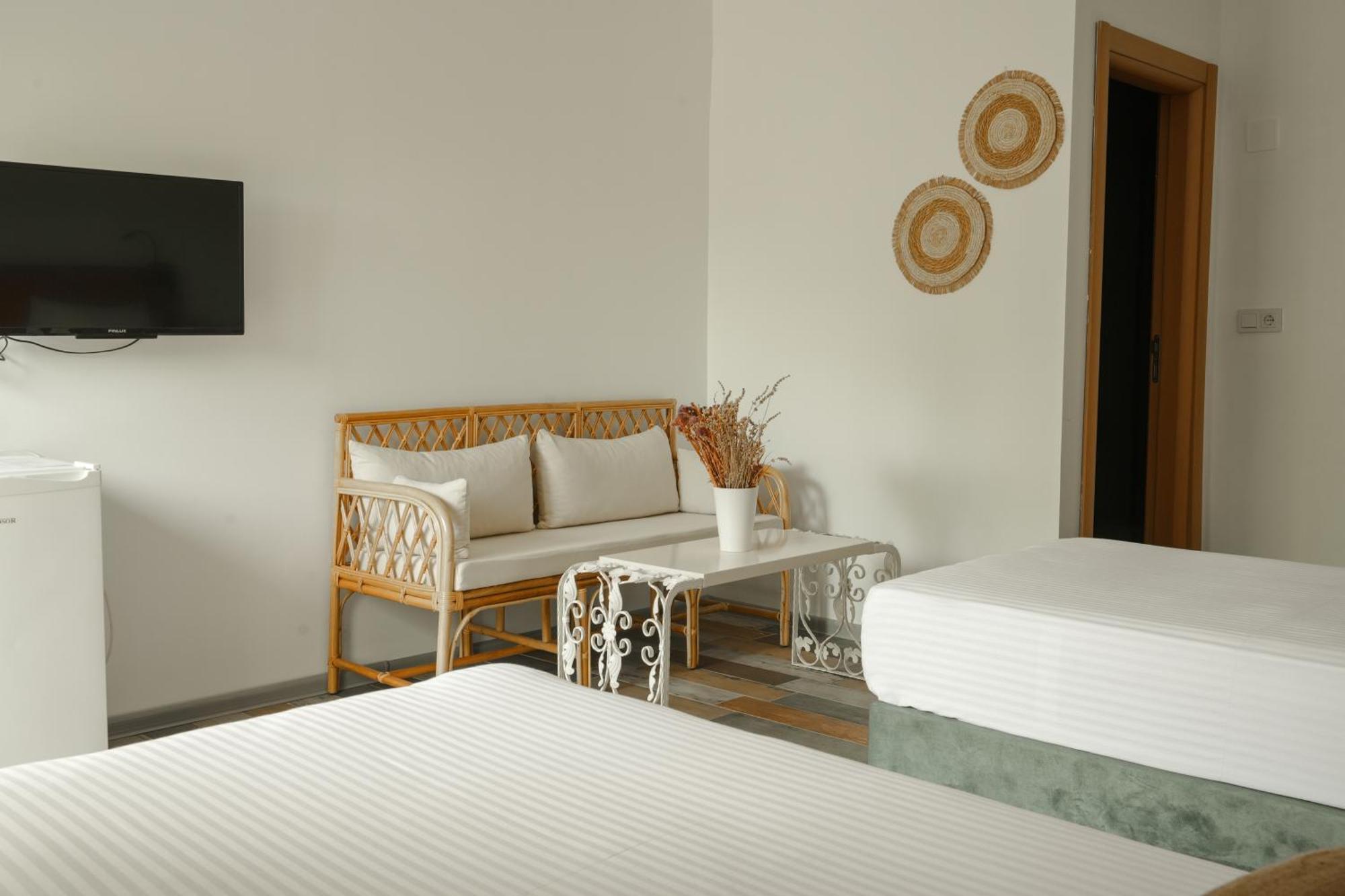 La Vida Otel Urla Esterno foto