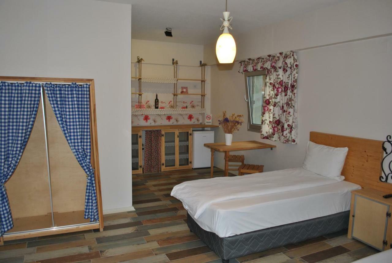 La Vida Otel Urla Esterno foto